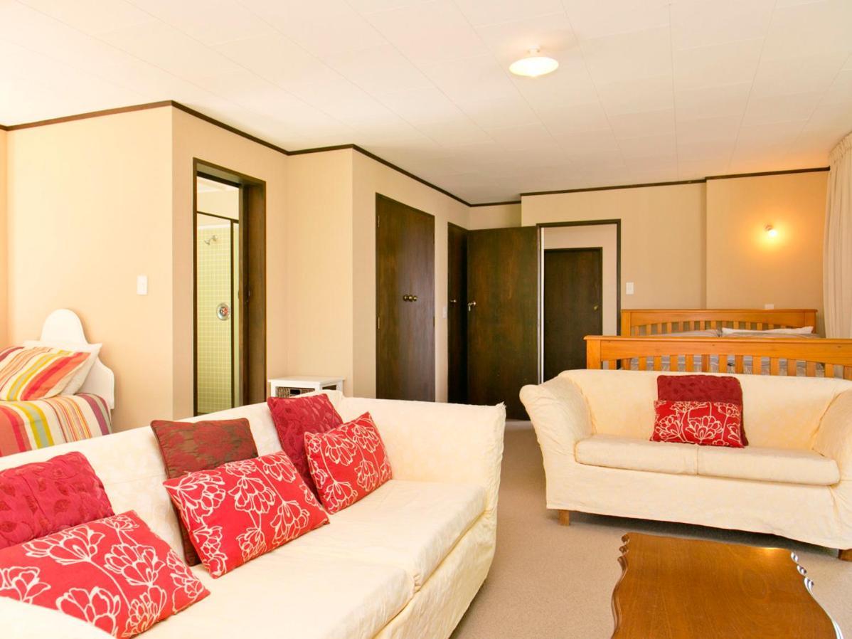 Acacia View At No 3 - Acacia Bay Holiday Home Lago Lago Taupo Esterno foto