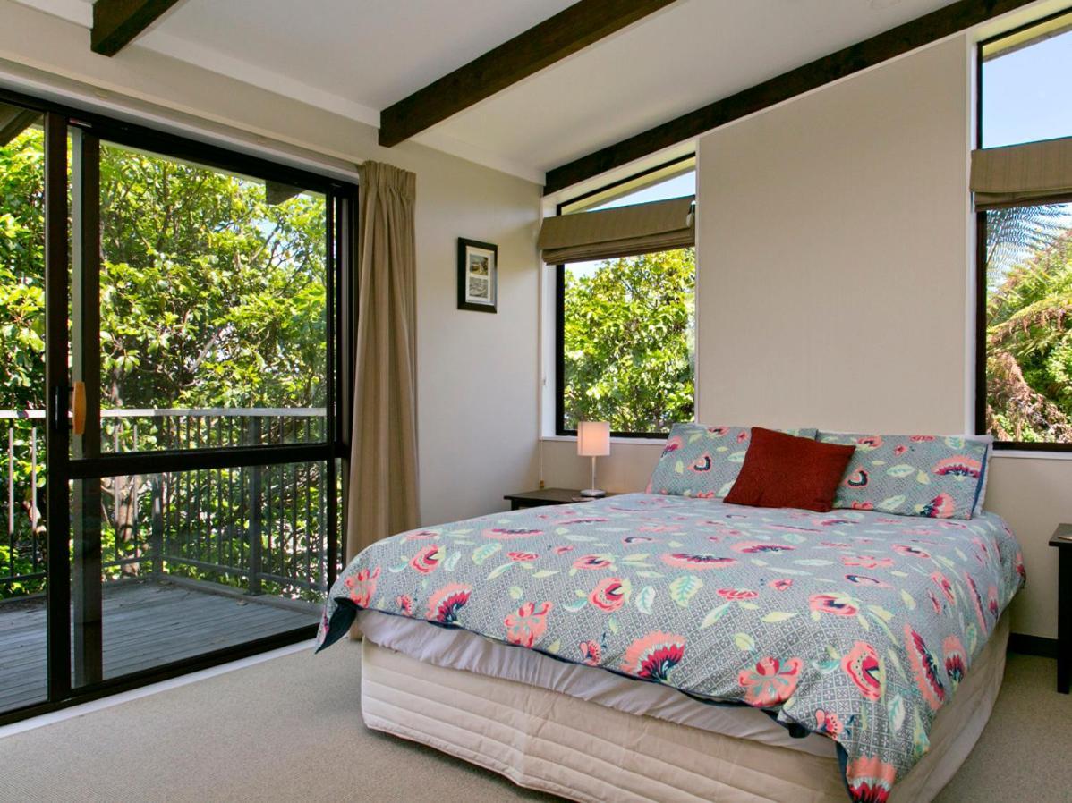 Acacia View At No 3 - Acacia Bay Holiday Home Lago Lago Taupo Esterno foto